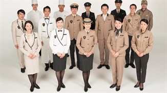 Uniform Công Sở - Phương Tiện Quảng Cáo Thương Hiệu Tối Ưu